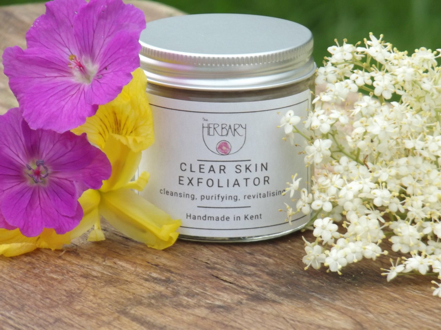 CLEAR SKIN EXFOLIATOR - The Herbary