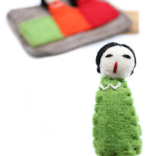 FFPP - 01 - Pouch with Finger Puppets - Friends - The Herbary